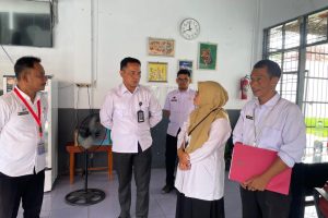 Lapas Indramayu Ajukan Hak Merek “Lapindra”, Tim Diskopdagin Lakukan Cek Fisik Produksi Bakery Warga Binaan