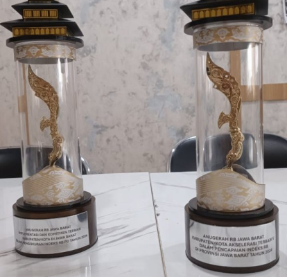 Sinergi Perangkat Daerah Berbuah Prestasi, Pemkab Indramayu Raih Dua Penghargaan RB Jawa Barat