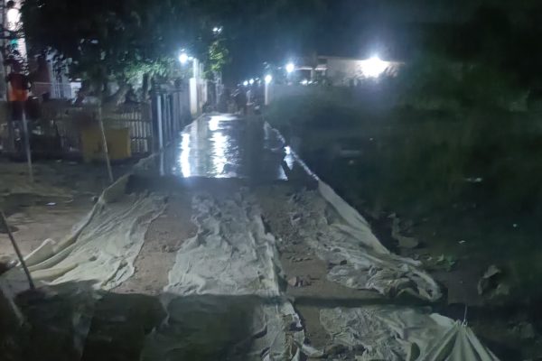 Warga Kritik Rehabilitasi Jalan Pabean Udik 4. APD Minim, Pengawas Tak Ada, Material Diduga Tak Sesuai