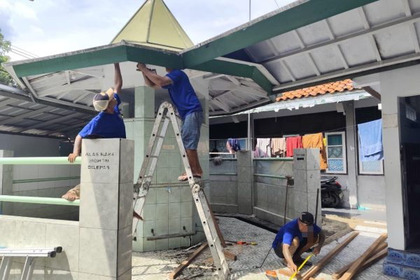 Peringati Hari Bhakti Kemenimipas, Lapas Kelas IIB Indramayu Gelar Baksos Perbaiki Masjid Al Mujahidin