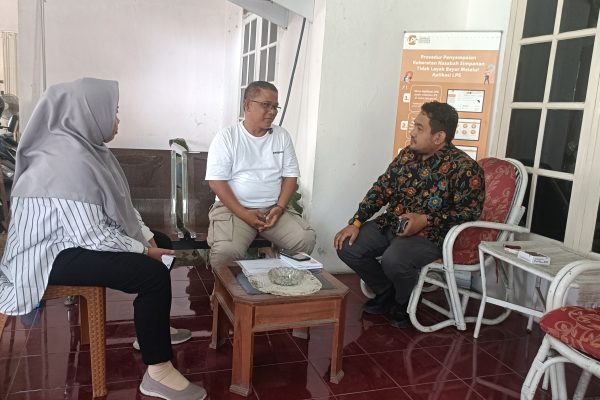 FPI Kecewa, Pekan Depan Bakal Ada Aksi. Pihak Likuidasi BPR Karya Remaja Dinilai Tidak Transparan Soal Pengembalian Dana Nasabah