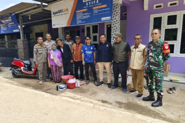 Metode Kampanye Pilwu Desa Plumbon Terapkan Kegiatan Bakti Sosial Membersihkan Saluran Drainase Dan Lingkungan