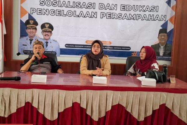 DLH Indramayu Gencarkan Sosialisasi Pengelolaan Sampah di 31 Kecamatan