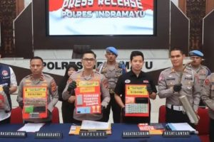 Gagalkan Peredaran Ganja Asal Jakarta, Satresnarkoba PolresIndramayu Ringkus DuaPengedar di Anjatan