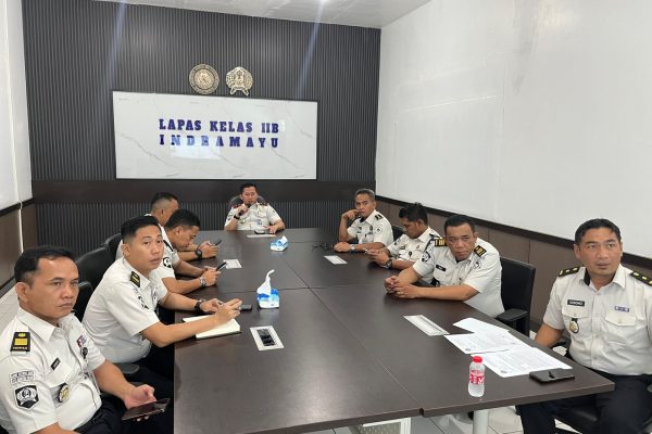 Perkuat Pelayanan Prima, Lapas Indramayu Laksanakan Evaluasi Kinerja