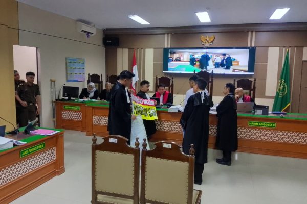 Sidang Pembunuhan Satu Keluarga di Paoman, Ririn Sebut Priyo Tiap Malam Menangis Dihantui Suara Misterius